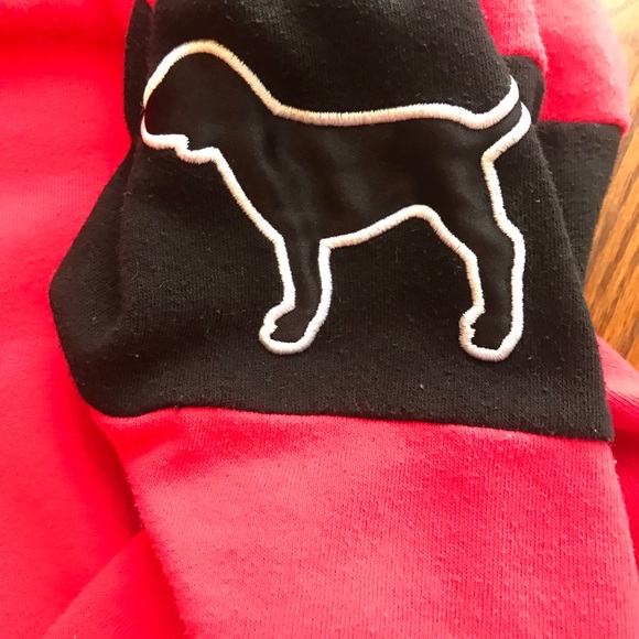 SOLD MERC* PINK Sherpa hoodie - Picture 2 of 6